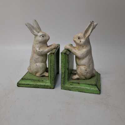 Bookends