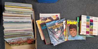 ASSORTED VINYLS