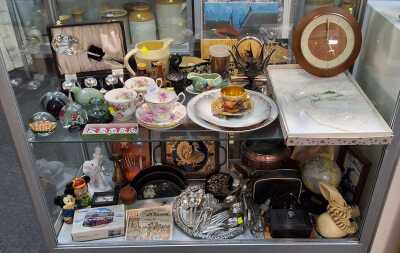 SUNDRY LOT