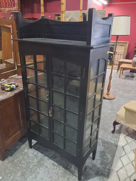 DISPLAY CABINET