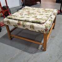 FOOT STOOL