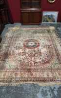 LARGE FLOOR RUG