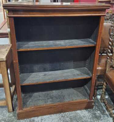 Bookshelf