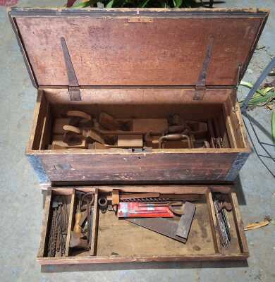 Carpenters Tool Chest