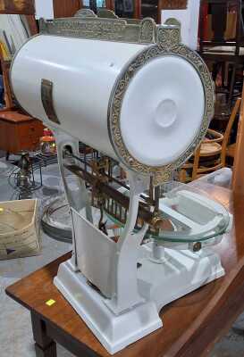 Vintage Shop Scales
