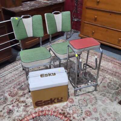Retro Lot
