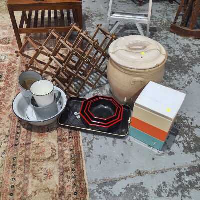 Sundry Lot