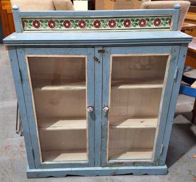 Display Cabinet