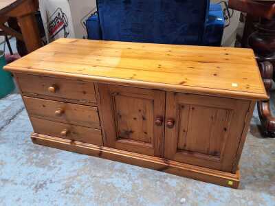 Lowline Chest