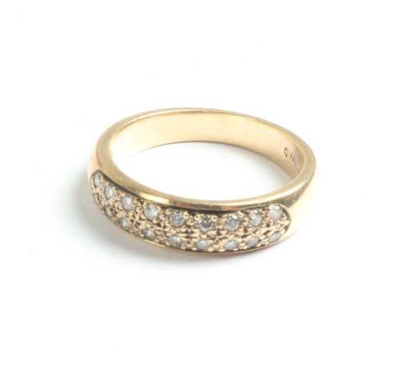 GOLD RING