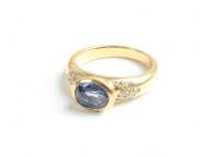 GOLD RING