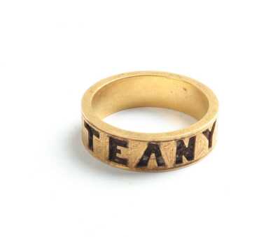 1020 · GOLD RING