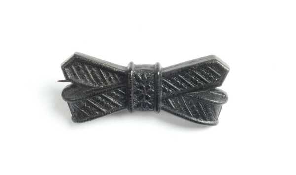 BOG OAK BROOCH