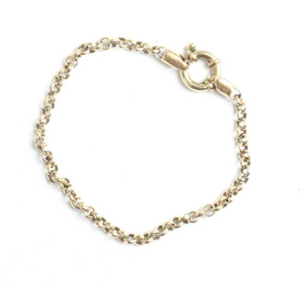 BRACELET