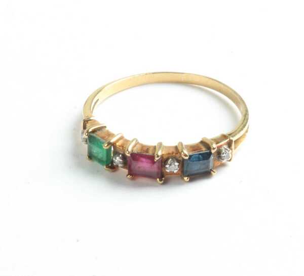 GOLD RING