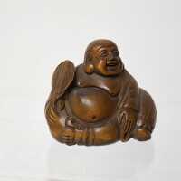 NETSUKE