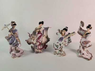 Figurines