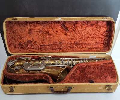 1216 · SAXOPHONE