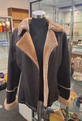 LADIES SHEEPSKIN JACKET