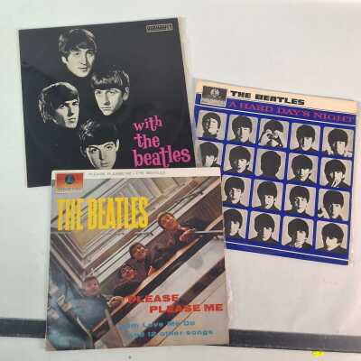BEATLES VINYL ALBUMS