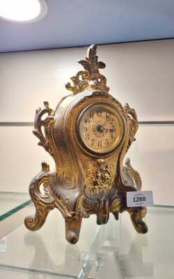 MANTEL CLOCK
