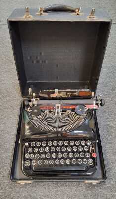 Remmington Typewriter