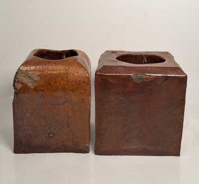 1379 · ADELAIDE POTTERY