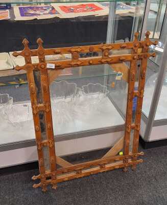 TRAMP ART FRAME