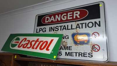 1522 · SIGNS