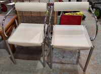 MODERN CHAIRS