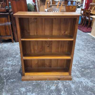 BOOKSHELF