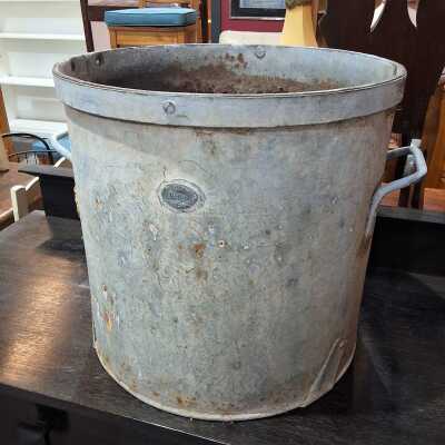 Galvanised Pot
