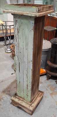 Pedestal