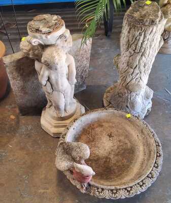 GARDEN DECOR LOT