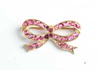 GOLD BROOCH