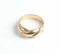 GOLD RING