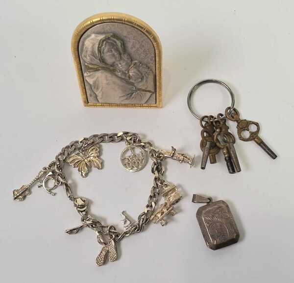 SILVER ITEMS