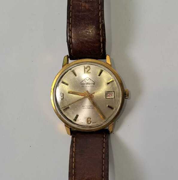 WRISTWATCH