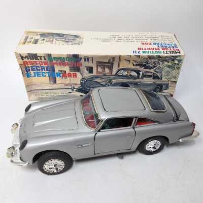 Tin Toy