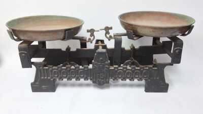 Balance Scales