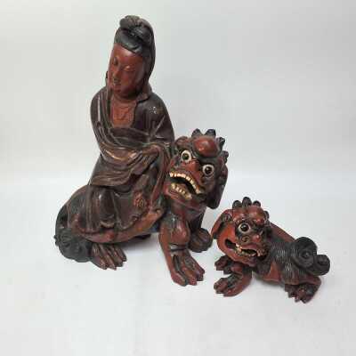 Mantel Ornammnets