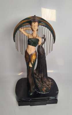 Mantel Figure