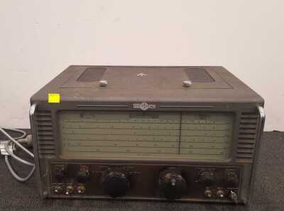 Vintage Radio Receiver