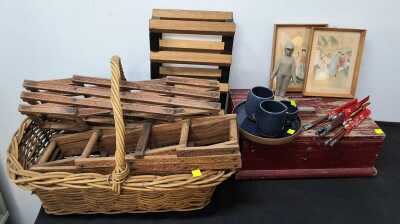 Sundry Decor