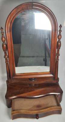 VANITY MIRROR
