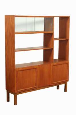 1 · ROOM DIVIDER