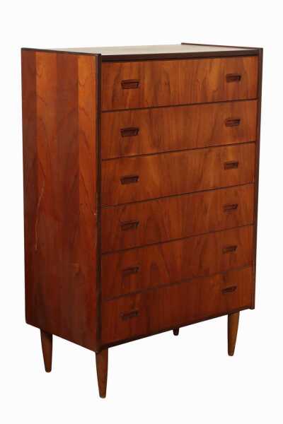 TALLBOY CHEST OF DRAWERS