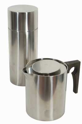 67 · CYLINDA LINE COCKTAIL SHAKER & JUG