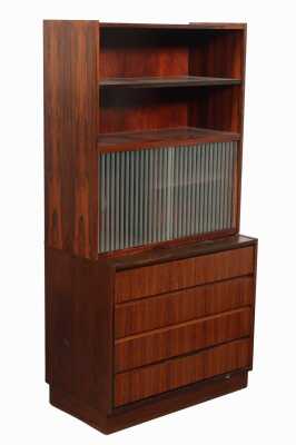 95 · BOOKSHELF HUTCH