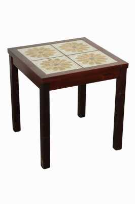 Lamp Table